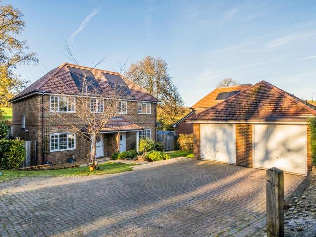 House for sale in Four Marks, East Hampshire