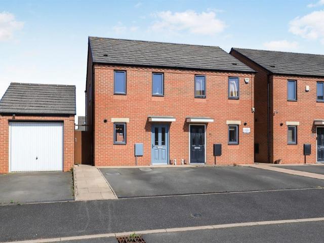 House for sale in Ettingshall, West Midlands