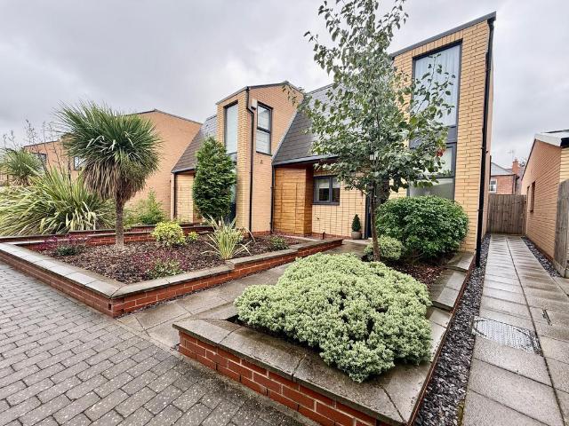 House for sale in West Bridgford, Rushcliffe