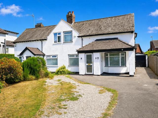 House for sale in Garden Village, Wrexham