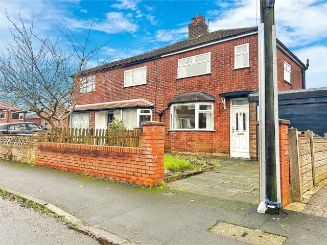 House for sale in Hurst, Greenheys