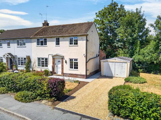 House for sale in Stanford On Avon, Leicestershire