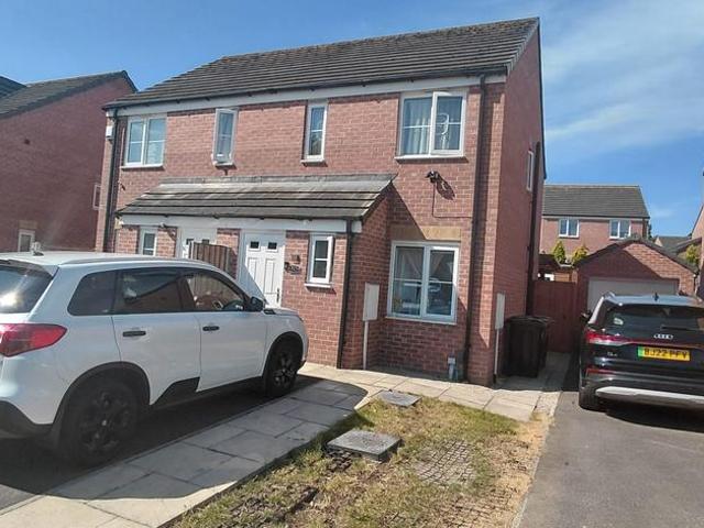 House for sale in Pontefract, West Yorkshire