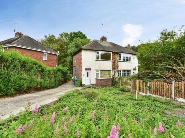 House for sale in Normanton Spring, South Yorkshire