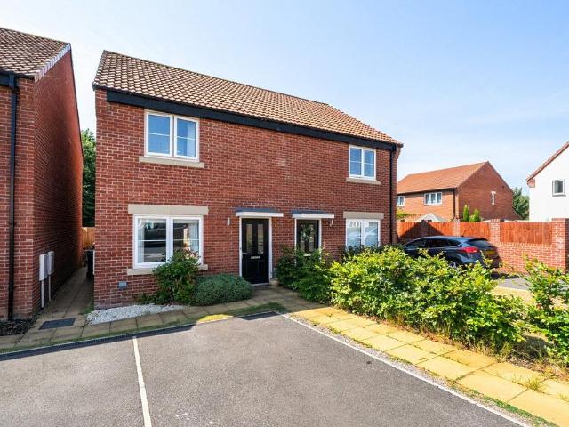 House for sale in Thorp Arch, West Yorkshire