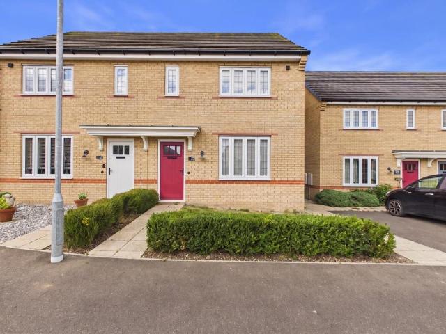 House for sale in Chelmondiston, Suffolk