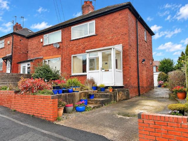 House for sale in Ashton-under-Lyne, Tameside