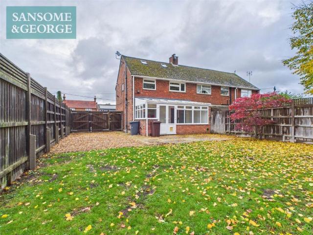 House for sale in Tadley, Priest Down