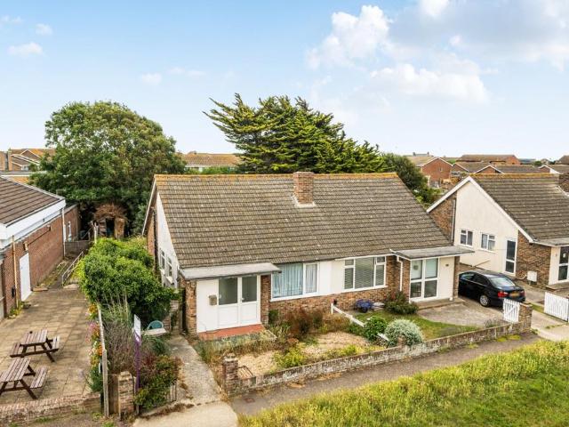 House for sale in Littlecote, West Sussex