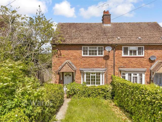 House for sale in The Butts, Kent