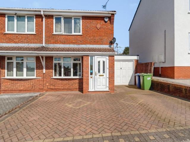 House for sale in Pye Green, Chadsmoor
