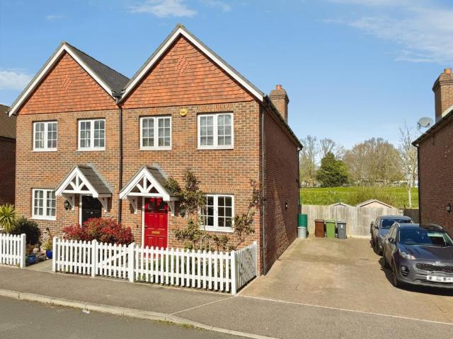 House for sale in Bridgefield, Kent