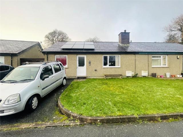 House for sale in Penrhyndeudraeth
