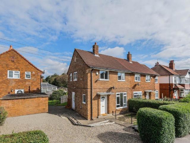 House for sale in West Park, West Yorkshire