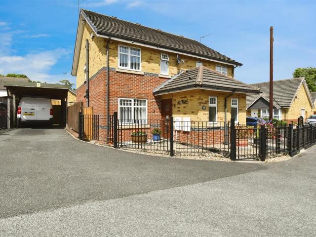 House for sale in Longhill, Hull