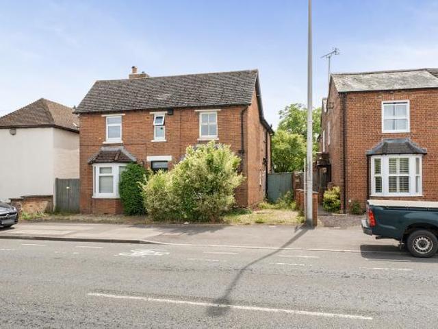 House for sale in Thatcham, West Berkshire