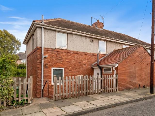 House for sale in Sunniside, Gateshead