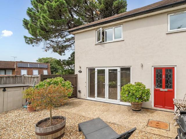 House for sale in Harefield, London Borough of Hillingdon