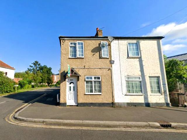 House for sale in London Borough of Hounslow, Greater London