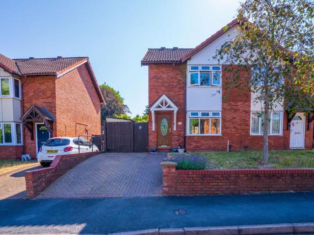 House for sale in Hoobrook, Rushock