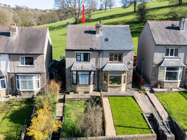 House for sale in Highburton, West Yorkshire