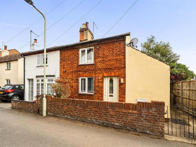 House for sale in Clapham