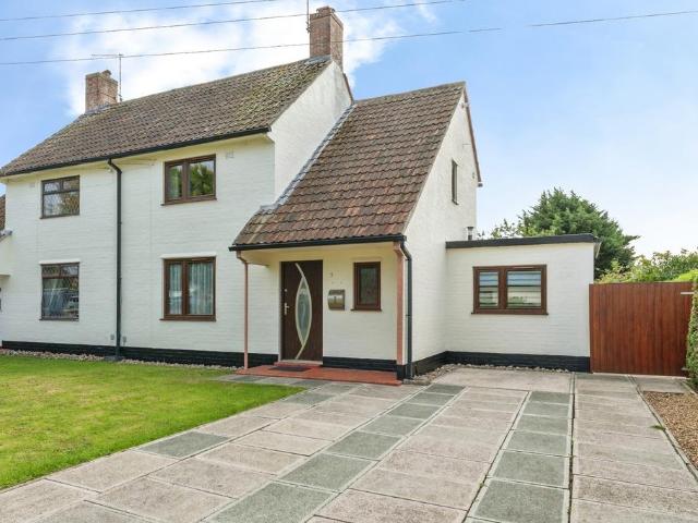 House for sale in Blacon, Chester