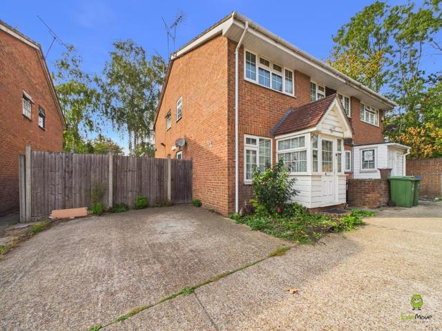 House for sale in London Borough of Bexley, Greater London