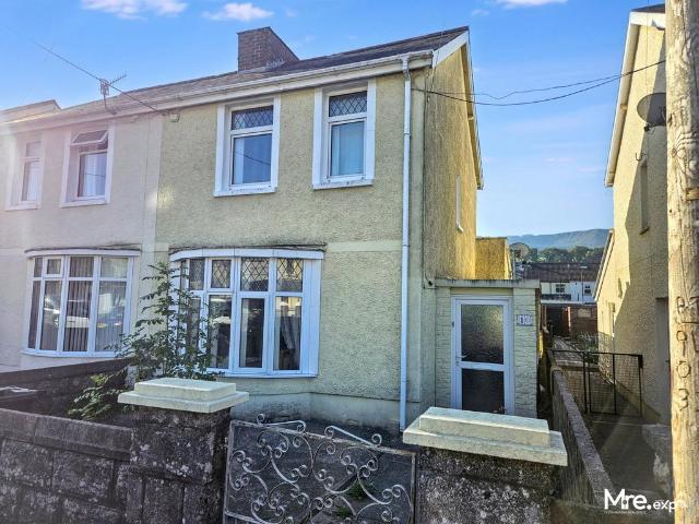 House for sale in Glynneath, Glyn-neath