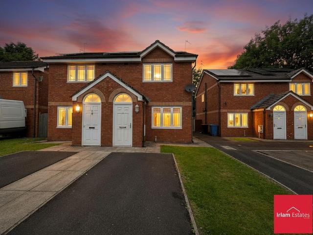 House for sale in Salford, Greater Manchester