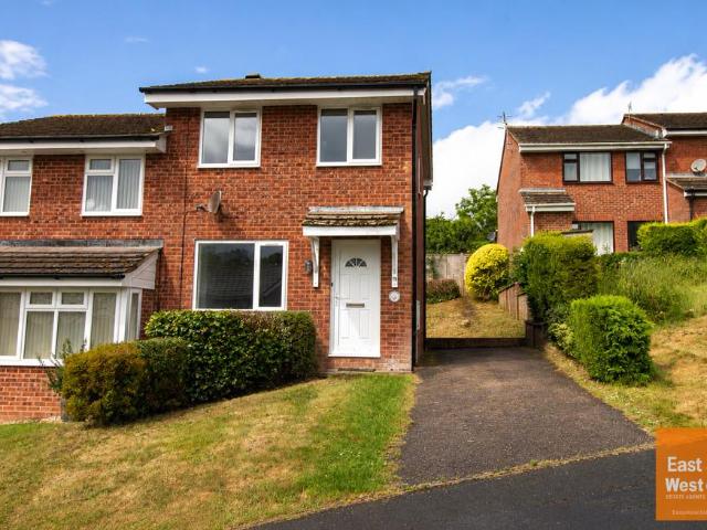 House for sale in Watergate, Devon