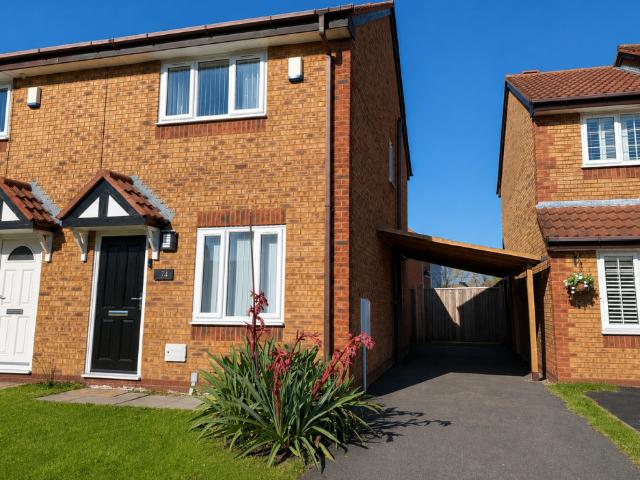 House for sale in Calderstones