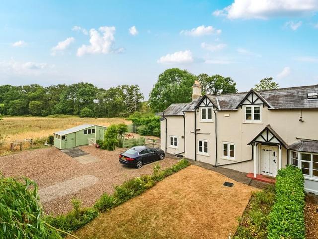 House for sale in Barholm, Lincolnshire