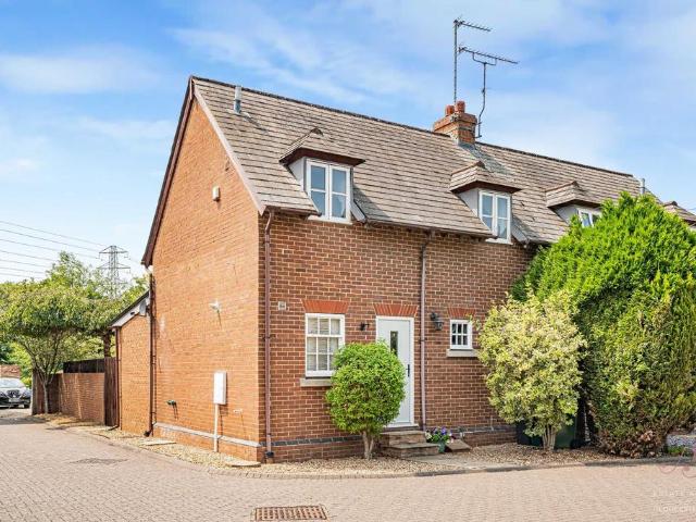 House for sale in Stonehouse, School House