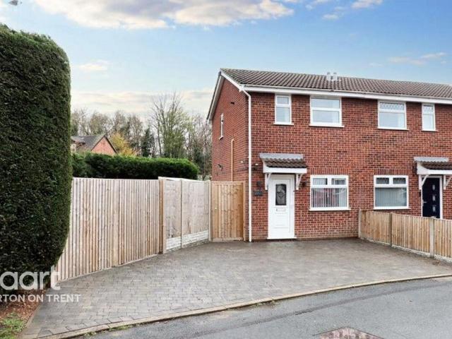 House for sale in Beamhurst, Staffordshire