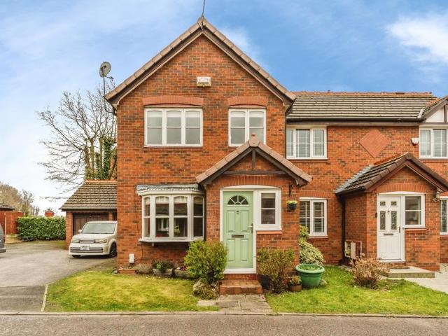 House for sale in Cheadle, Greater Manchester