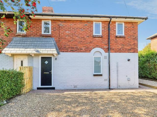 House for sale in Osmondthorpe, West Yorkshire
