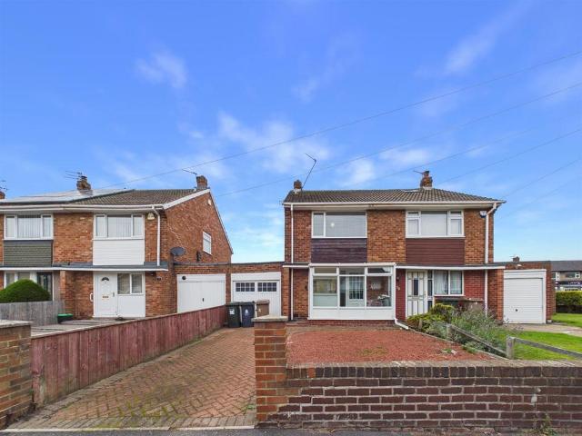 House for sale in New York, North Tyneside