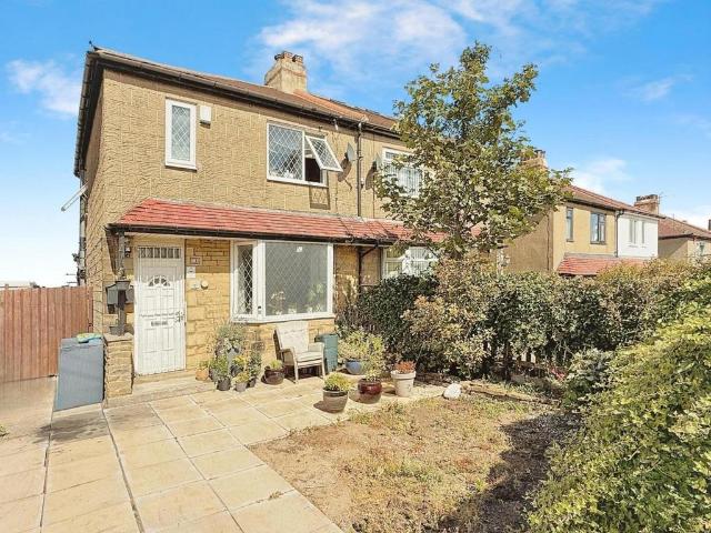 House for sale in Pudsey, West Yorkshire