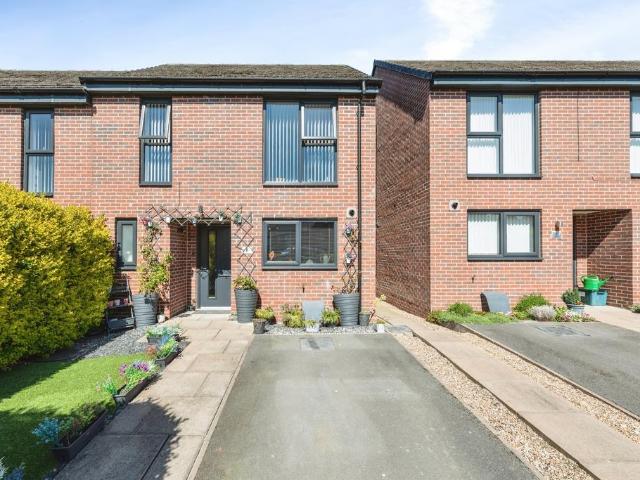 House for sale in Askern, South Yorkshire