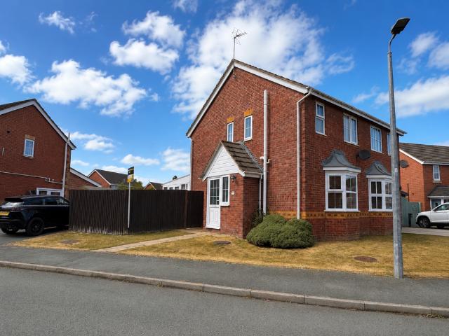 House for sale in Oswestry, Shropshire