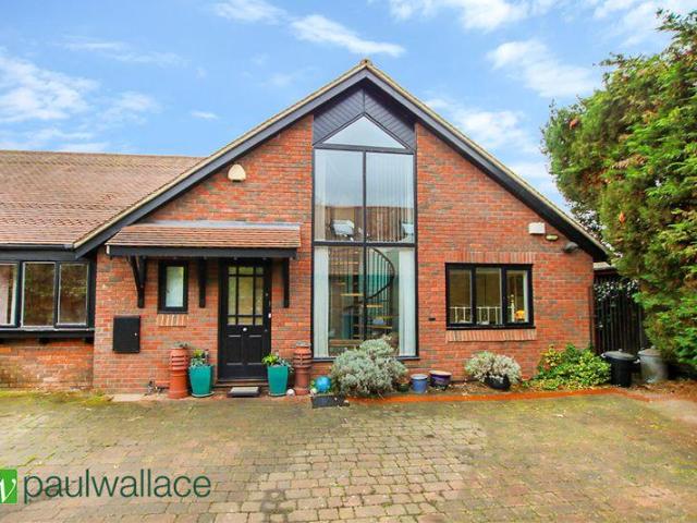 House for sale in Broxbourne, Hertfordshire