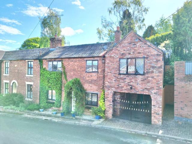 House for sale in Baswich, Staffordshire