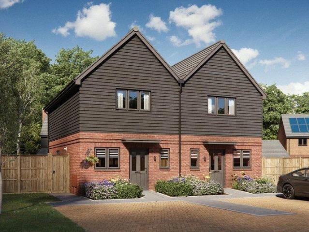 House for sale in Mindenhurst, Heol-las