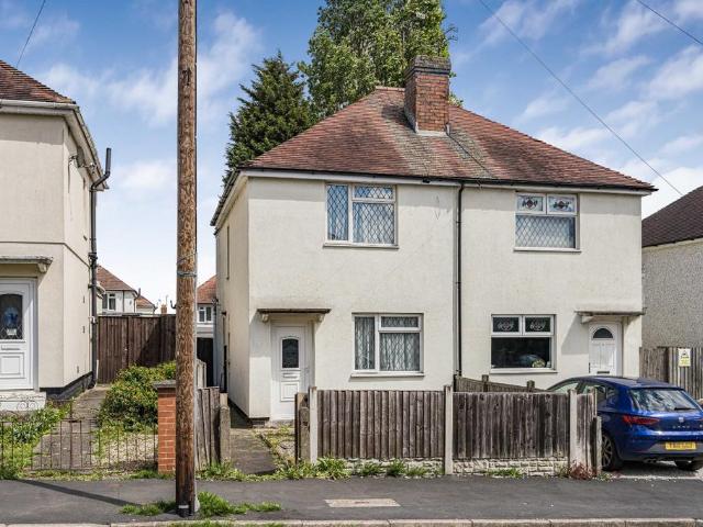 House for sale in Camp Hill, Warwickshire