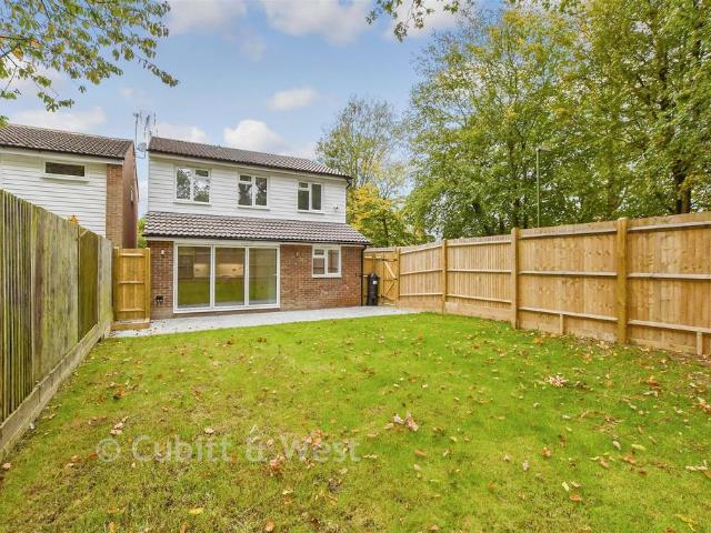 House for sale in Horsham, West Sussex