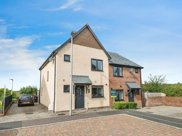 House for sale in Newton St Cyres, Devon