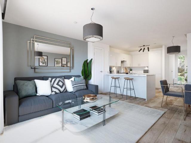 House for sale in Worcester Park Estate, Monks Orchard