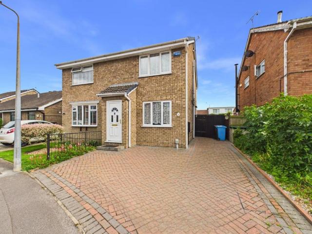 House for sale in Kingswood, Hull