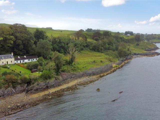 House for sale in Achnacroish, Scotland